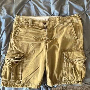 Hollister Cargo Short Tan